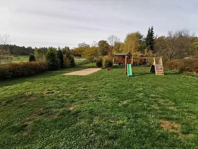 Jardin de l'établissement Gîte Retour aux Sources