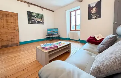 Coin salon dans l'établissement Gîte Retour aux Sources