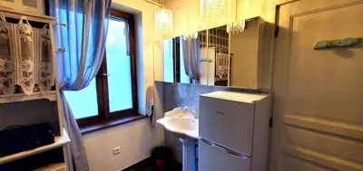 Salle de bains dans l'établissement Chambre d'Hôte de Rozessences