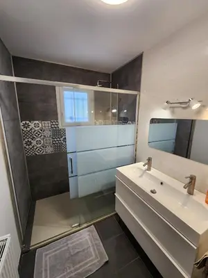 Salle de bains dans l'établissement Chez Tony