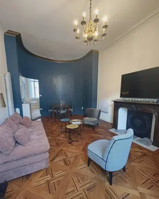 Coin salon dans l'établissement Le Royal Dijonnais - Centre Ville