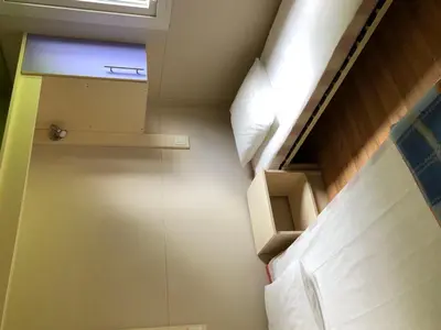 Plan de l'établissement Chalet confortable avec terrasse pour 6 personnes - API-1-52-989