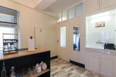 Cuisine ou kitchenette dans l'établissement Appartement cosy, Quartier des Antiquaires, Dijon