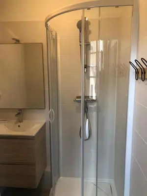 Salle de bains dans l'établissement Charmant appartement centre Dijon