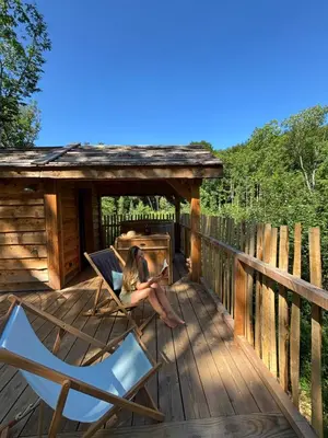 Balcon ou terrasse dans l'établissement Domaine de la Combe Rossignol