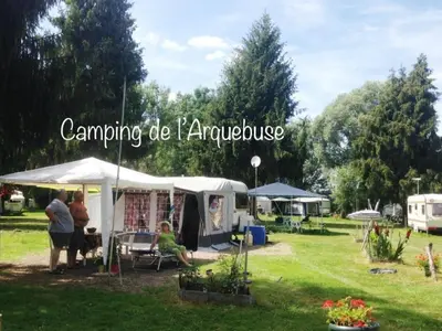 Jardin de l'établissement Mobil-home 4 pers avec terrasse - API-1-52-1363