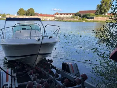 Vue sur la rivière ou le fleuve situé(e) à proximité de le camping