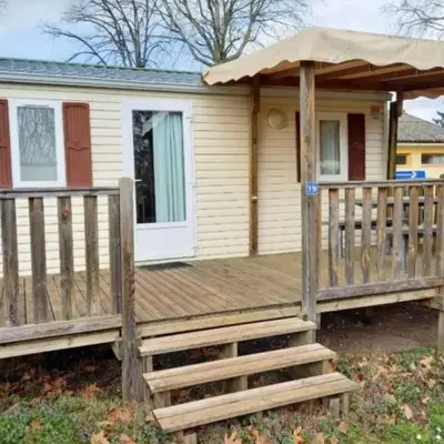 Mobil home confortable avec terrasse pour 4 personnes - API-1-52-1362