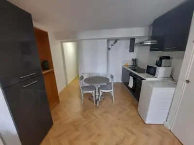 Cuisine ou kitchenette dans l'établissement Le Crébillon - 30m2, 2 Prs, 1 Ch, Centre ville