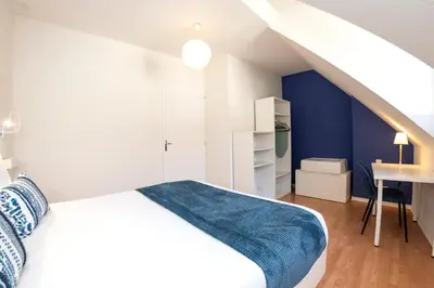 Un ou plusieurs lits dans un hébergement de l'établissement Le Doubs Dole - Maison 73m2 - proximité ciné & voie verte - au calme
