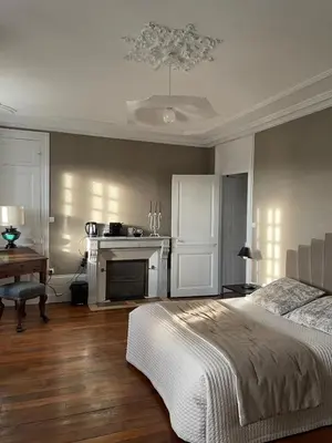 Cuisine ou kitchenette dans l'établissement La Chambre d'Adèle