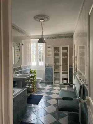 Coin salon dans l'établissement La Chambre d'Adèle