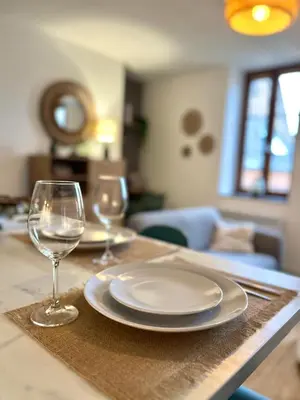 Coin salon dans l'établissement Côté Jardin