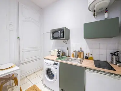 Cuisine ou kitchenette dans l'établissement Studio Chouette Dijon