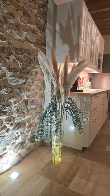 Cuisine ou kitchenette dans l'établissement Love room- Le Cocon Osé