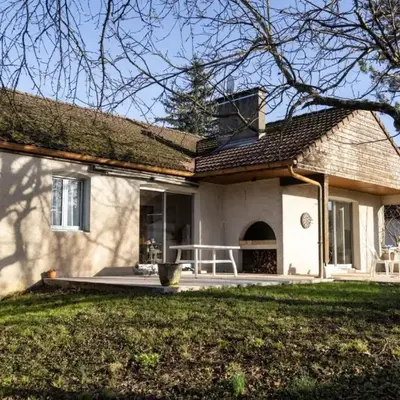Maison du noyer - proxi forêt - piano et jardin