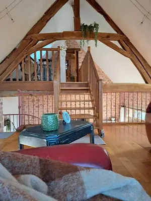 Coin salon dans l'établissement maison la Bambine chambre esprit château