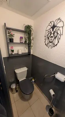 Salle de bains dans l'établissement Le Maréchal