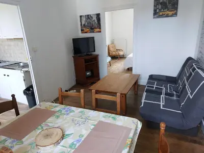 Télévision ou salle de divertissement dans l'établissement L atelier du pain