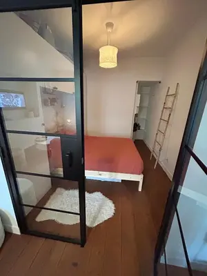 Un ou plusieurs lits dans un hébergement de l'établissement Beautiful apartment with balcony, Dijon center