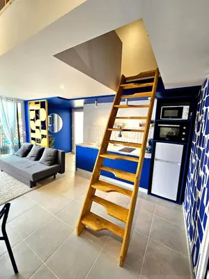 Cuisine ou kitchenette dans l'établissement Le Santorin