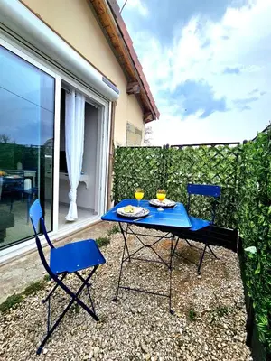 Jardin de l'établissement Le Santorin