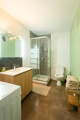Salle de bains dans l'établissement COCKTAIL & DREAM #Hyper Centre# Renové# fully equiped