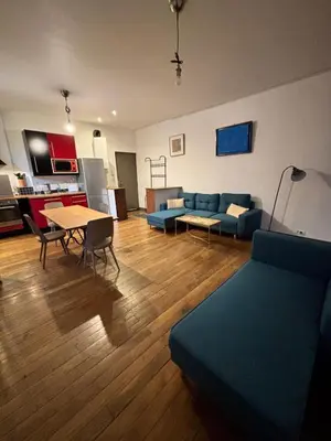 Coin salon dans l'établissement Charmant T2 - Proche Centre ville
