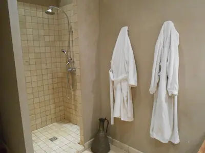 Salle de bains dans l'établissement Maison De Charme En Bourgogne