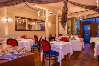 Nourriture dans l'hôtel ou à proximité
