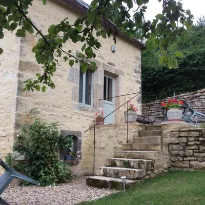 Jardin de l'établissement La Tour, Flavigny sur Ozerain