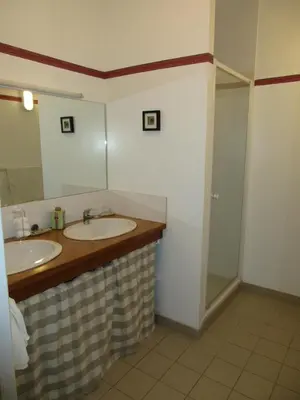 Salle de bains dans l'établissement La Closerie