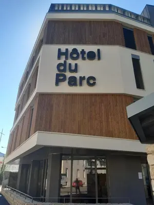 Plan de l'établissement Logis Hotel du Parc-Restaurant - Le Rouget de Lisle