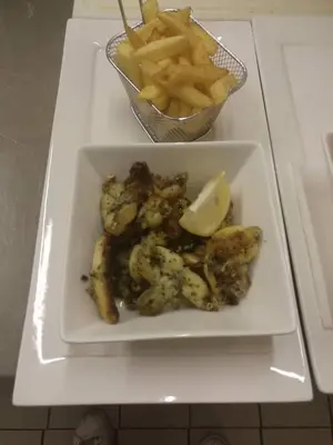 Nourriture dans l'hôtel ou à proximité