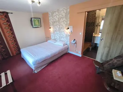 Plan de l'établissement Logis Hôtel -Spa-Restaurant Le Saint Antoine