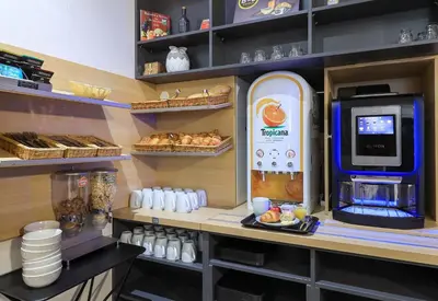 Cuisine ou kitchenette dans l'établissement B&B HOTEL Dijon Centre