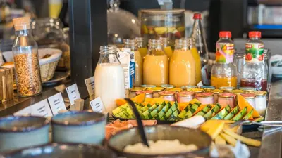 Nourriture dans l'hôtel ou à proximité