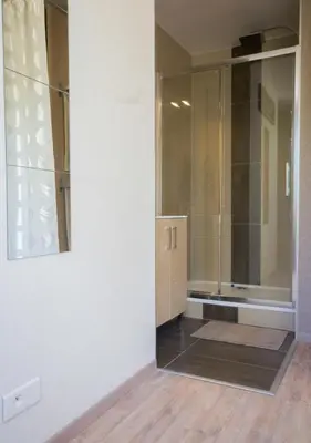 Salle de bains dans l'établissement SWEETHOME DIJON - Gare
