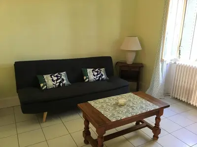 Coin salon dans l'établissement Maison de famille Jo et Juliette