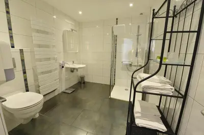 Salle de bains dans l'établissement Hotel Relais De La Cote D'or