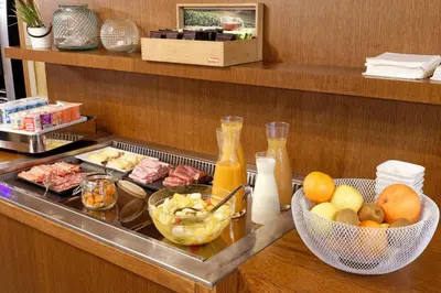 Nourriture dans l'hôtel ou à proximité