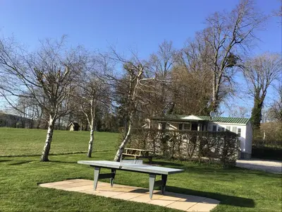 Jardin de l'établissement Jura mobile home