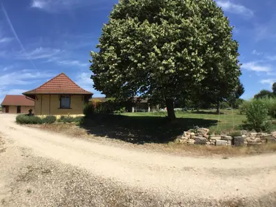 Jardin de l'établissement Domaine de la Loge
