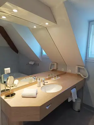 Plan de l'établissement Hôtel La Reconce