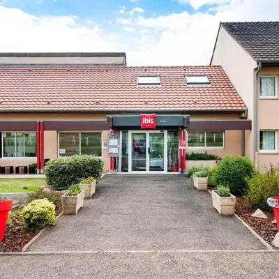 ibis Avallon
