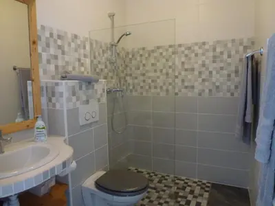 Salle de bains dans l'établissement Redspring Chambres d'Hôtes