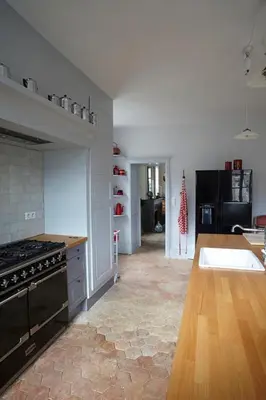 Cuisine ou kitchenette dans l'établissement Manoir de Puyval