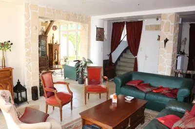 Coin salon dans l'établissement Maison Saint Louis