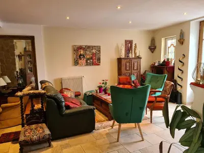Coin salon dans l'établissement Maison Saint Louis