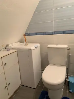 Salle de bains dans l'établissement TOURNUS Belle maison vue sur Saône